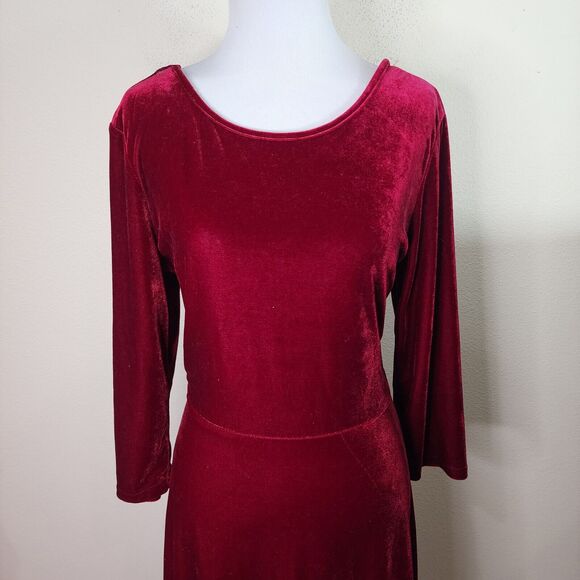 Suzanne Betro Burgundy Red Stretch Velvet 3/4 Sleeve Midi Dress Size Medium - Picture 2 of 7